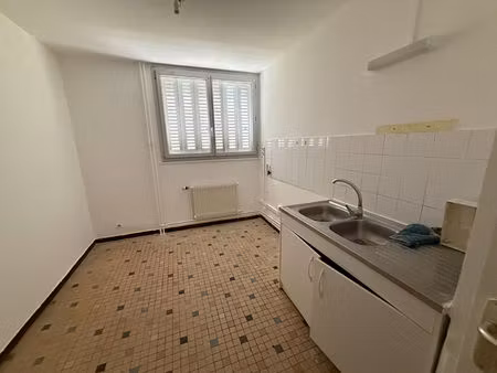 appartement anse 4 pièce(s) 71 m2