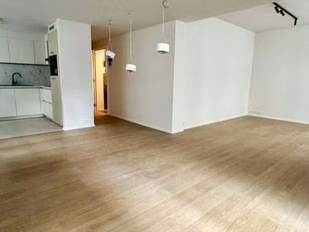 appartement à louer à bruxelles € 1.300 (lpn8w) - agence washington | zimmo