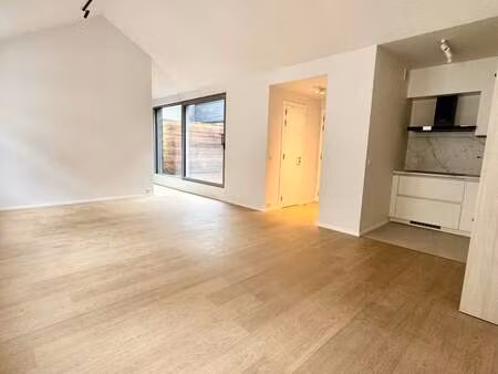 appartement à louer à bruxelles € 1.650 (lpn8y) - agence washington | zimmo