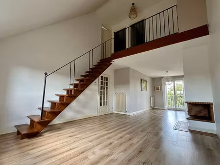 appartement brive la gaillarde 3 pièce(s) 71 brive + garage - quartier roseraie