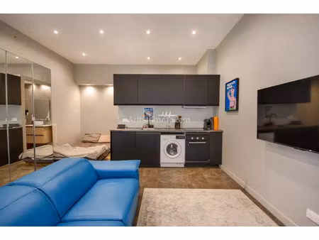 vente appartement 1 pièces 27 m2 à nice