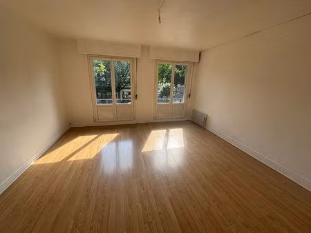 appartement 2 pièce(s) 58 m2