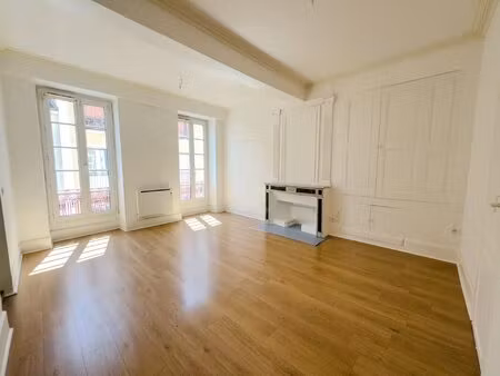 à louer  appartement 3 pièces de 72m²