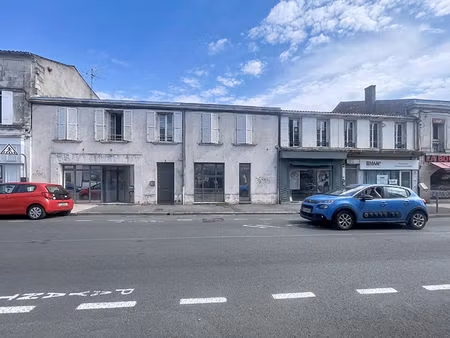 local commercial bureaux 56.6 m²
