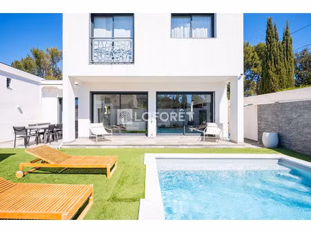 maison d'architecte 190m2 avec piscine / trois-lucs