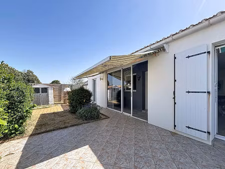 les sables d'olonne - quartier des plantes - maison 5 pièces de 121 m² avec jardin