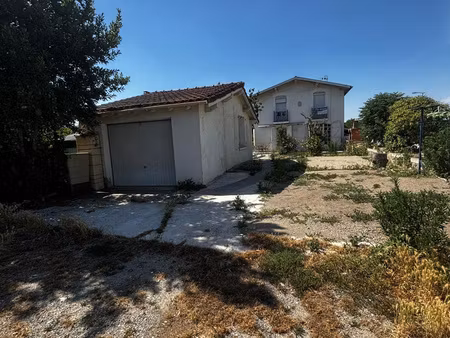 maison t4 avec jardin clôturé et garage proche écoles et c