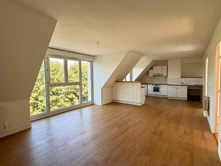 appartement evreux t3 de 73 m² avec cave et parking