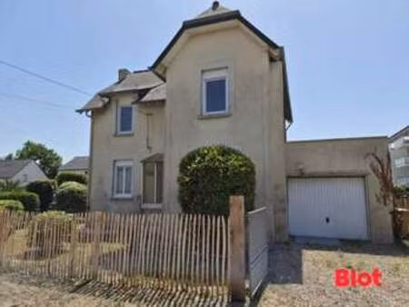 vente maison à dinard (35800) : à vendre / 85m² dinard