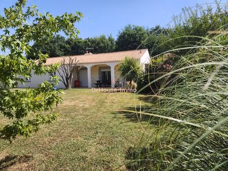 10 mn les sables d'olonne - maison plain pied 120m² hab dans cadre verdoyant.