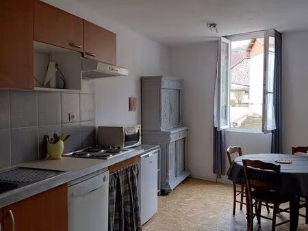 location maison de ville