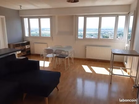 appartement meublé 73m2 avec vue sur la côte chalonnaise