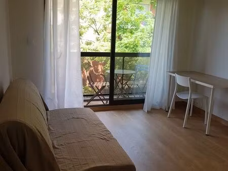 t1 busca avec balcon