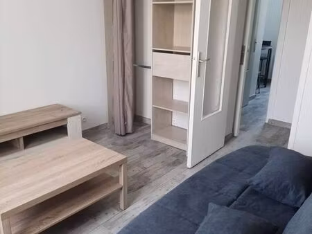 loue studio meublé