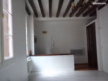 location t2 40m²