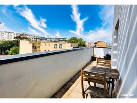 appartement 4 pièces 82 m²
