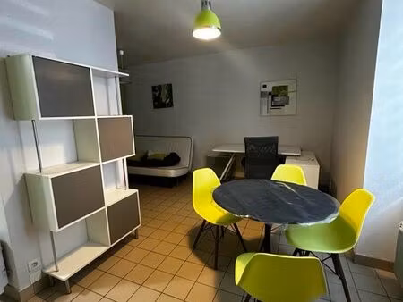 studio centre ville la roche sur yon
