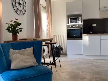 t2 meublé rénové à neuf lumineux parking balcon