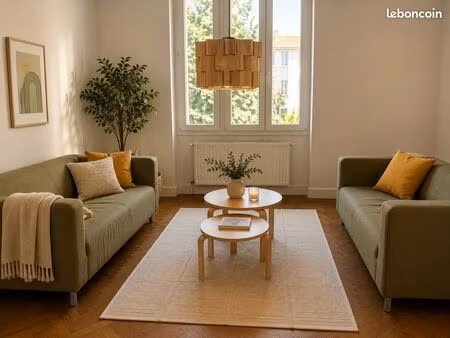 appartement 3 etudiants 90m lumineux parquet et grande terrasse