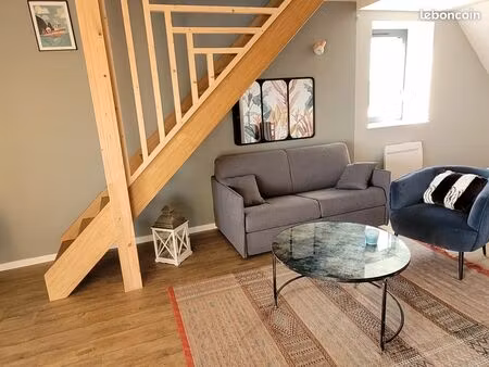 agréable loft meublé vue mer proche centre bourg