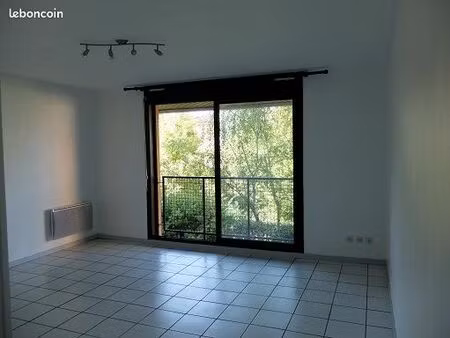 spécial étudiant.e particulier loue studio centre montauban