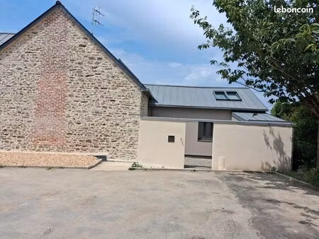 location maison de bourg t3