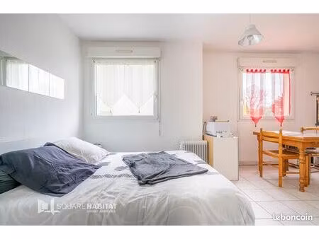 studio 1 pièce 21 m²