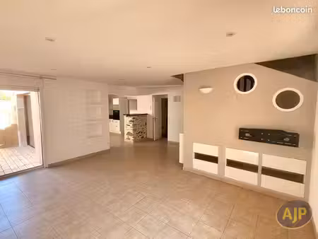 maison 6 pièces 117 m²