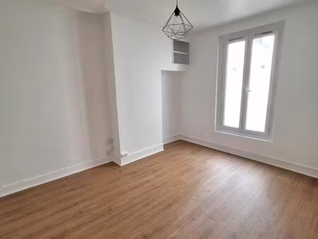 appartement 1 pièce 23 m²