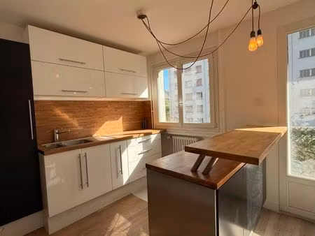 appartement 4 pièces lumineux 80m² – 3 chambres – cours fauriel saint-étienne