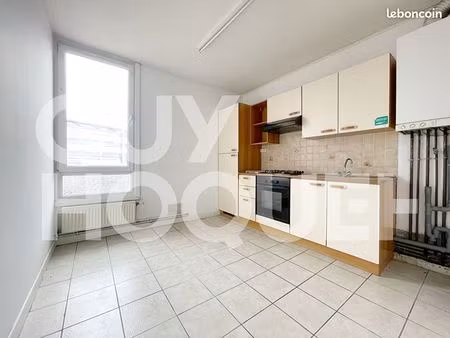 appartement 3 pièces 61 m²