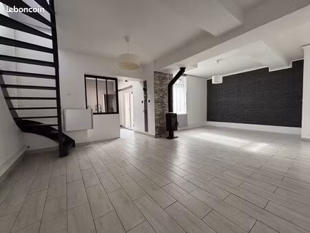 maison 3 pièces 100 m²