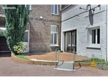 propriété 6 pièces 170 m²