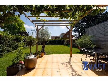 maison 4 pièces 92 m²