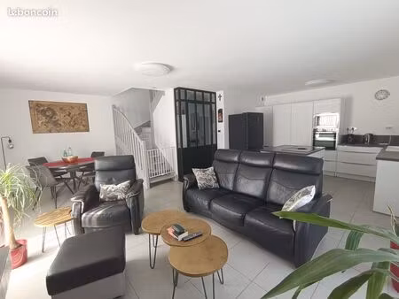 maison 4 pièces 82 m²