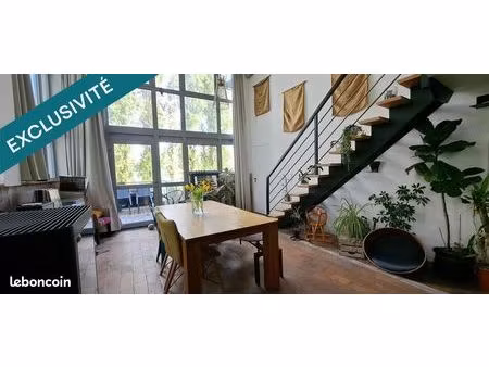 loft 7 pièces 141 m²