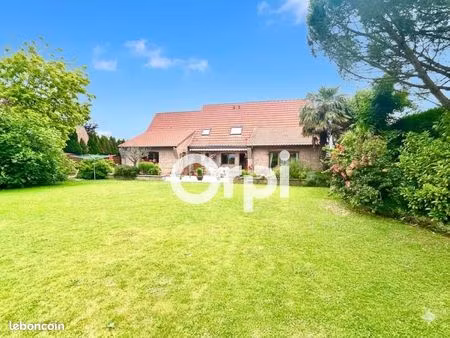 maison 5 pièces 178 m²