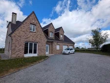 maison avec beaux volumes