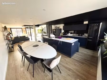 maison 4 pièces 170 m²