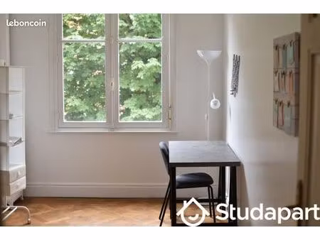 chambre 1 pièce 34 m²