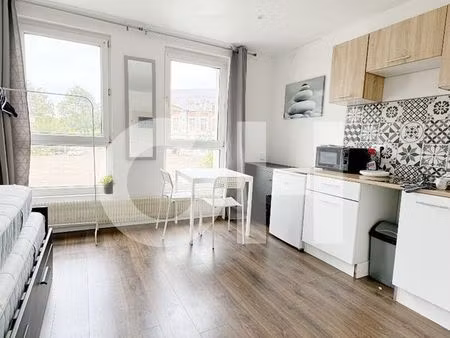 studio 1 pièce 16 m²