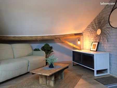 studio 16m meublé