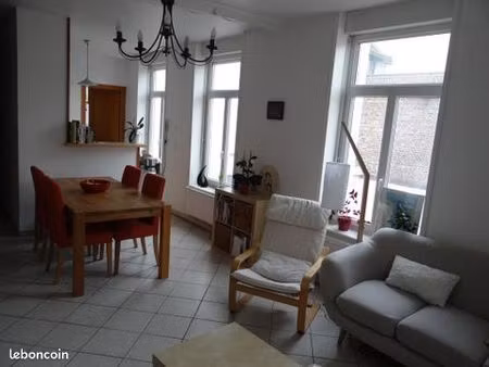 centre ville très beau t3 duplex rénové 69m2