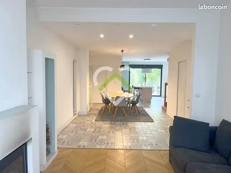 maison 7 pièces 150 m²