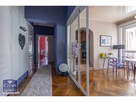 appartement 5 pièces 141 m²