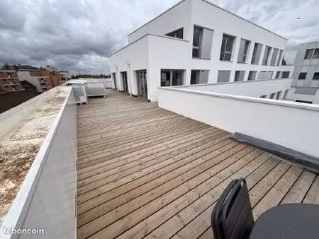 appartement 4 pièces 153 m²