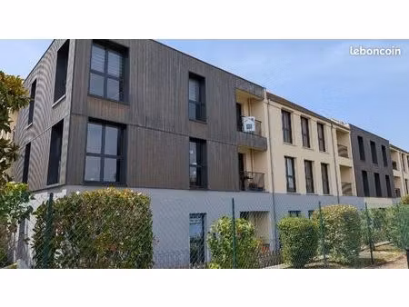 local commercial 62 m²