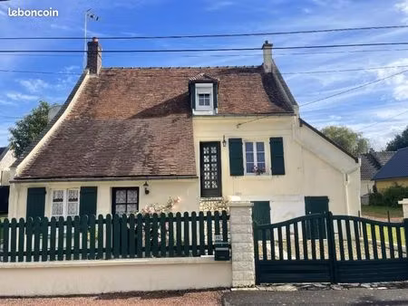 maison de village 85 m² noyon