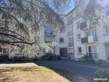 appartement 4 pièces 82 m²