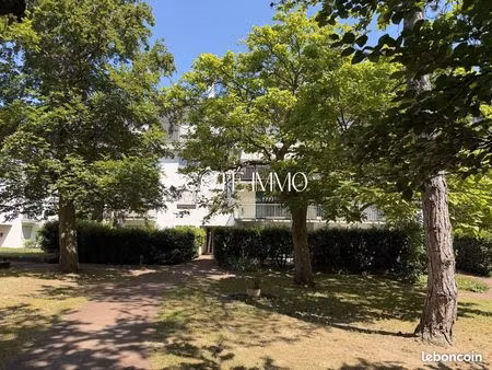 studio 1 pièce 38 m²